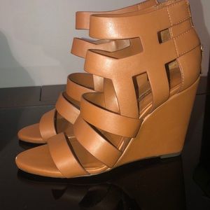 Camel wedge sandals